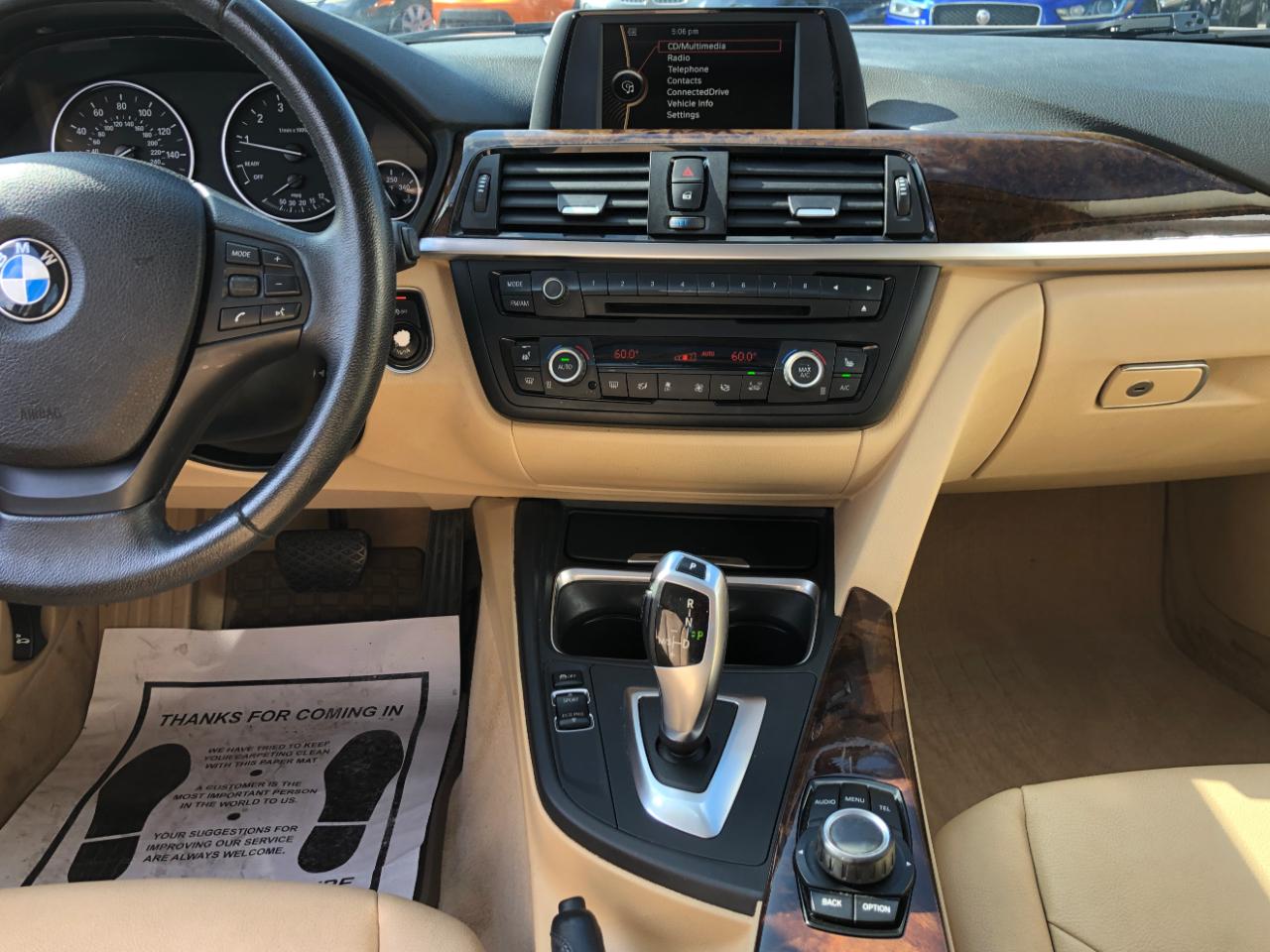 BMW 3 Series 4dr Sdn 320i xDrive AWD 2014