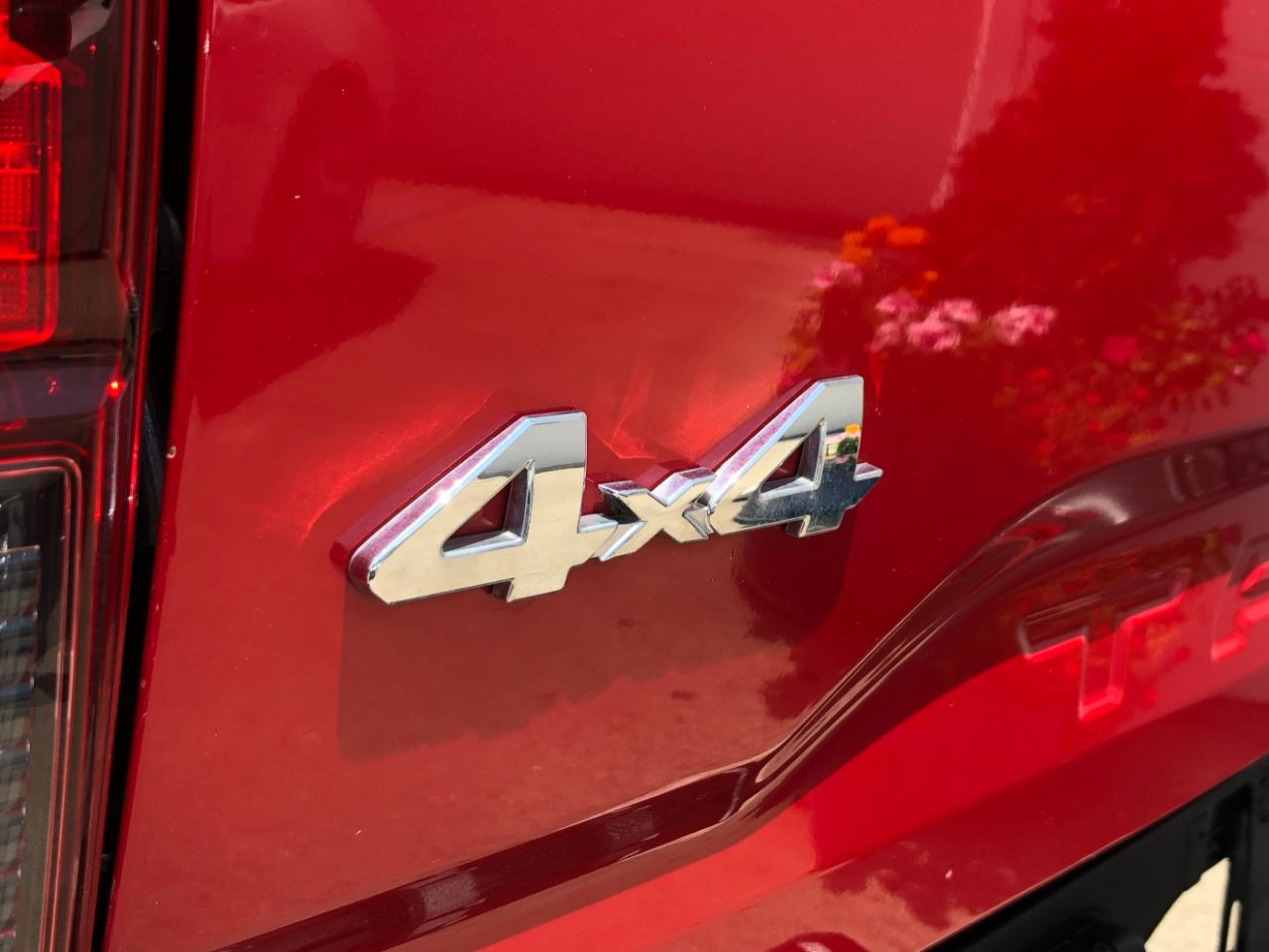 Toyota Tacoma 4WD SR5 Double Cab 6' Bed V6 AT (Natl) 2020