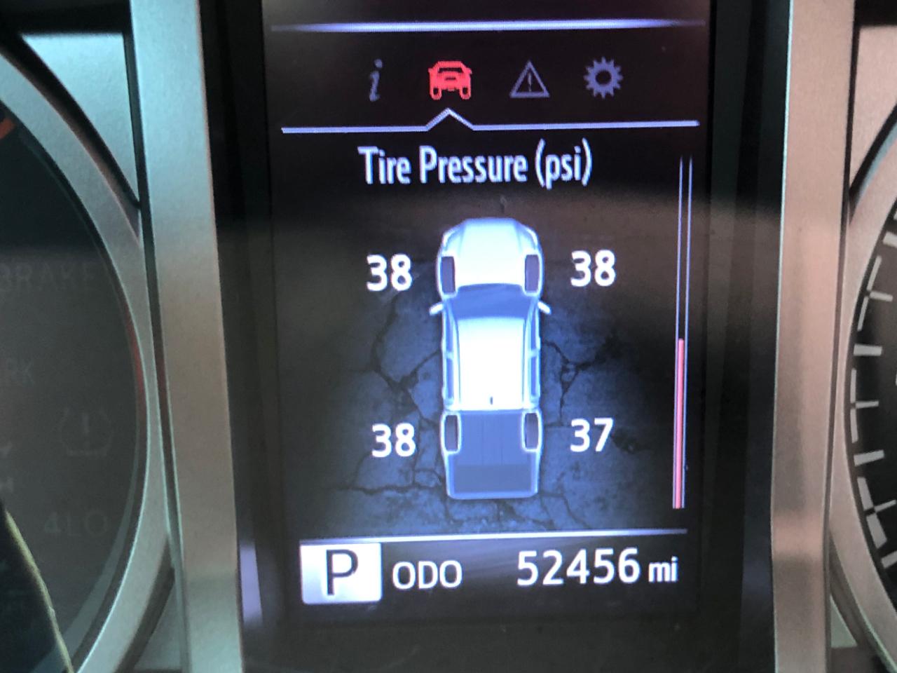 Toyota Tacoma 4WD SR5 Double Cab 6' Bed V6 AT (Natl) 2020