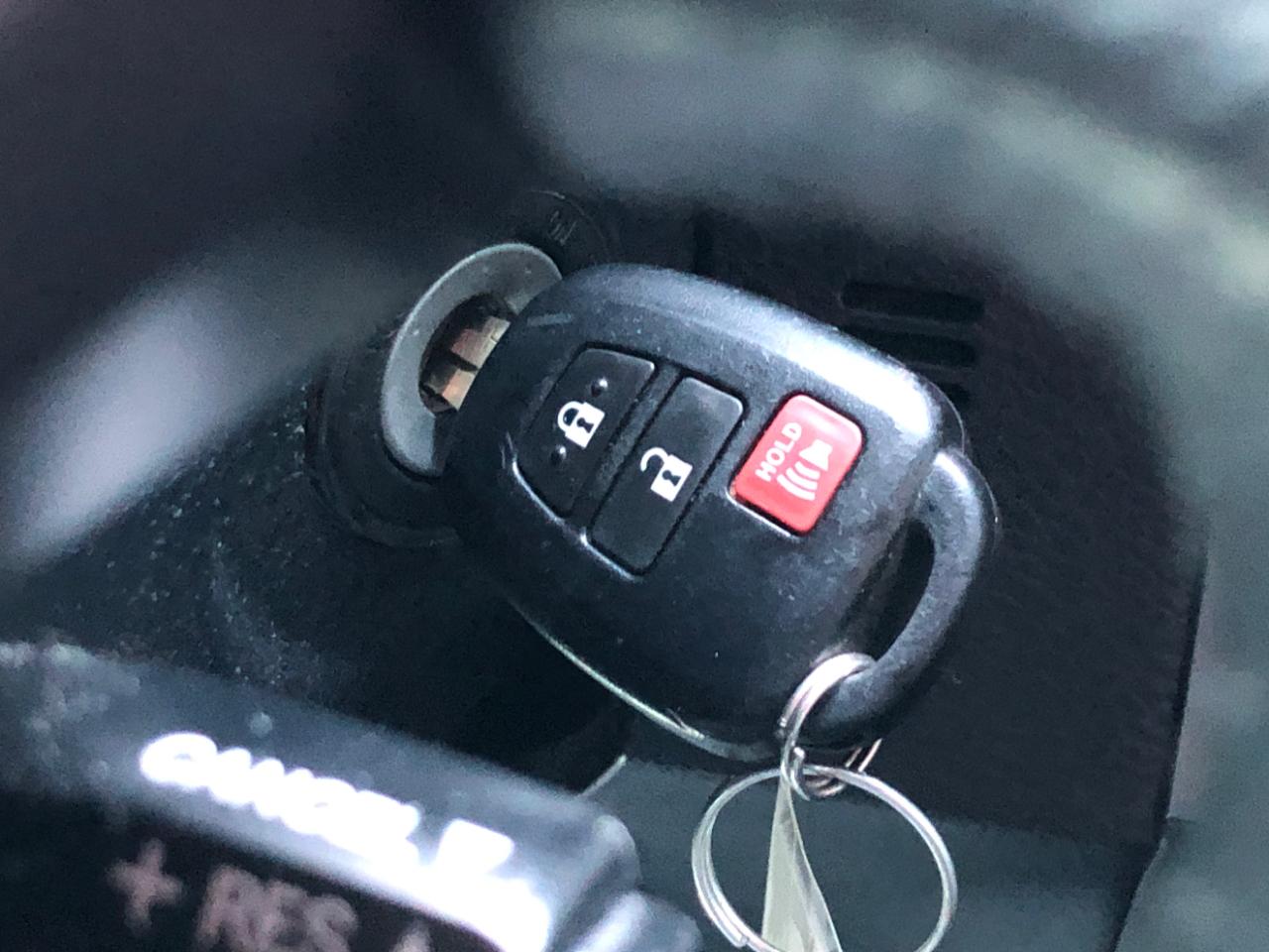 Toyota Tacoma 4WD SR5 Double Cab 6' Bed V6 AT (Natl) 2020