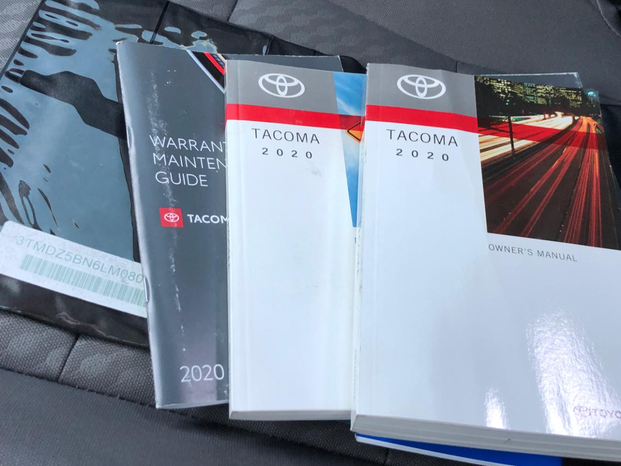 Toyota Tacoma 4WD SR5 Double Cab 6' Bed V6 AT (Natl) 2020