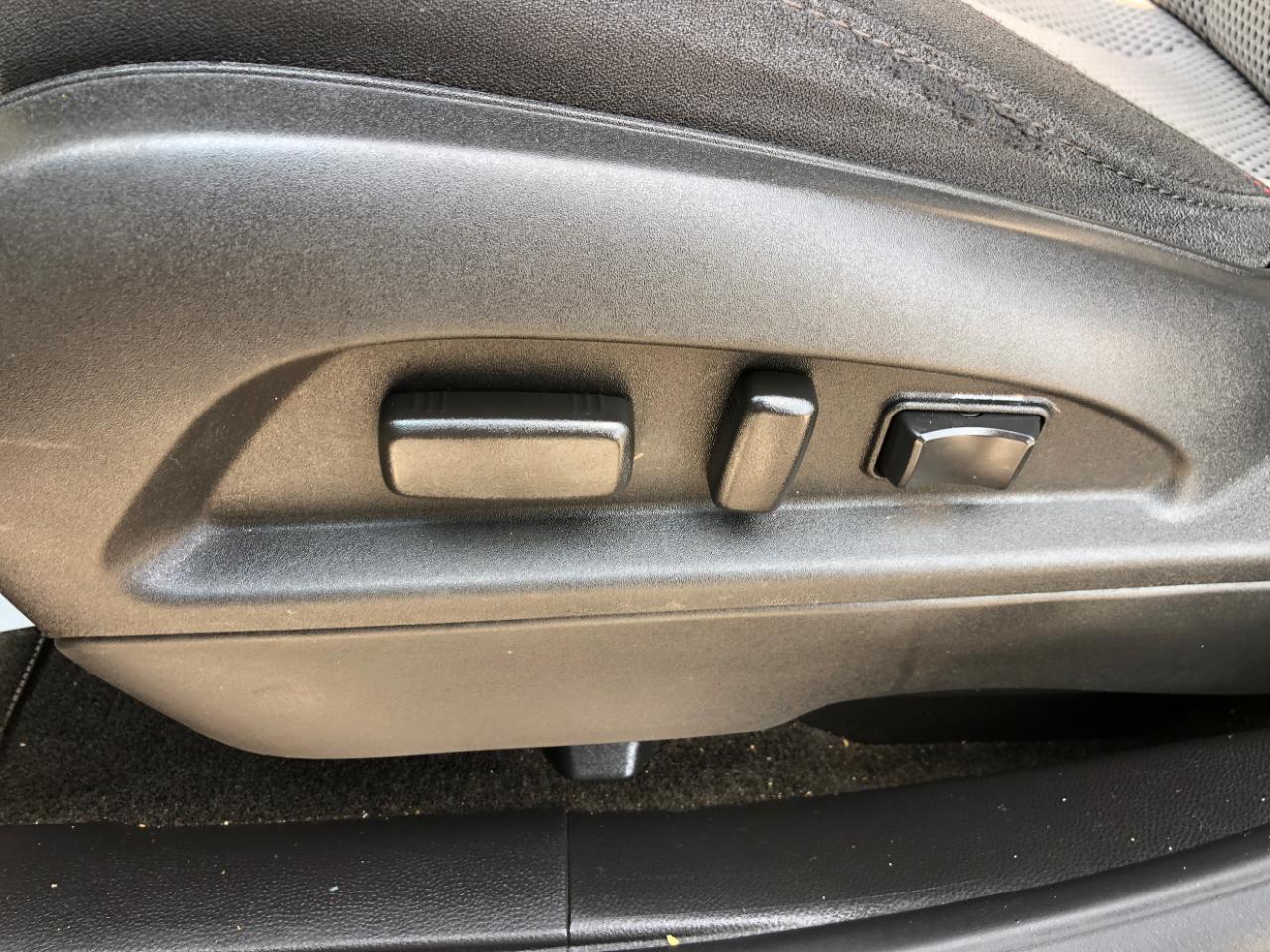Chevrolet Equinox FWD 4dr LT w/2LT 2011
