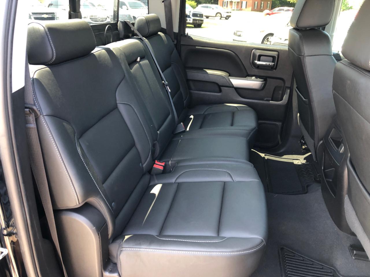 Chevrolet Silverado 1500 4WD Crew Cab 143.5" LTZ w/2LZ 2018