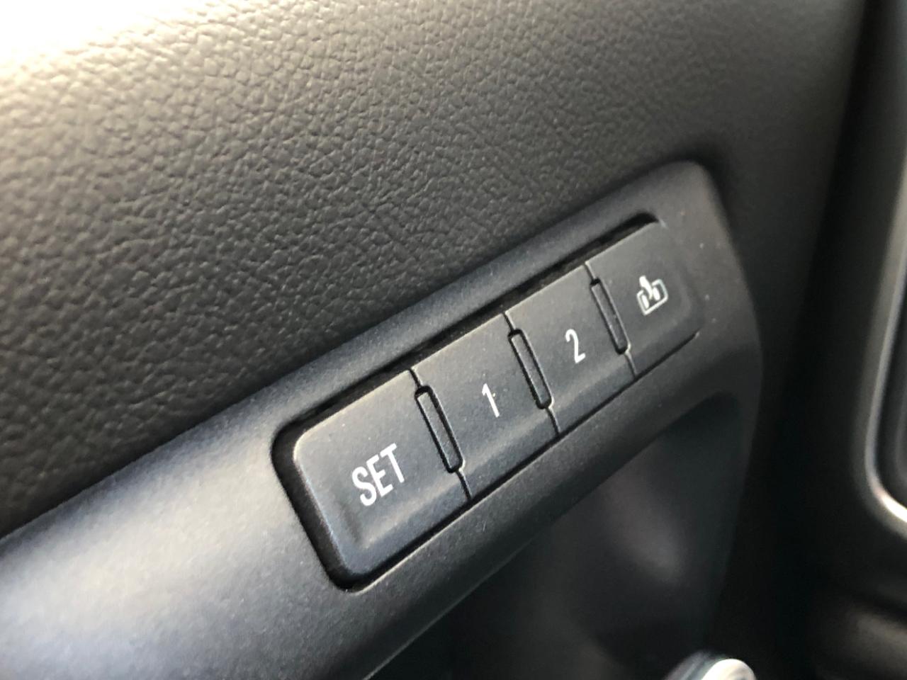 Chevrolet Silverado 1500 4WD Crew Cab 143.5" LTZ w/2LZ 2018