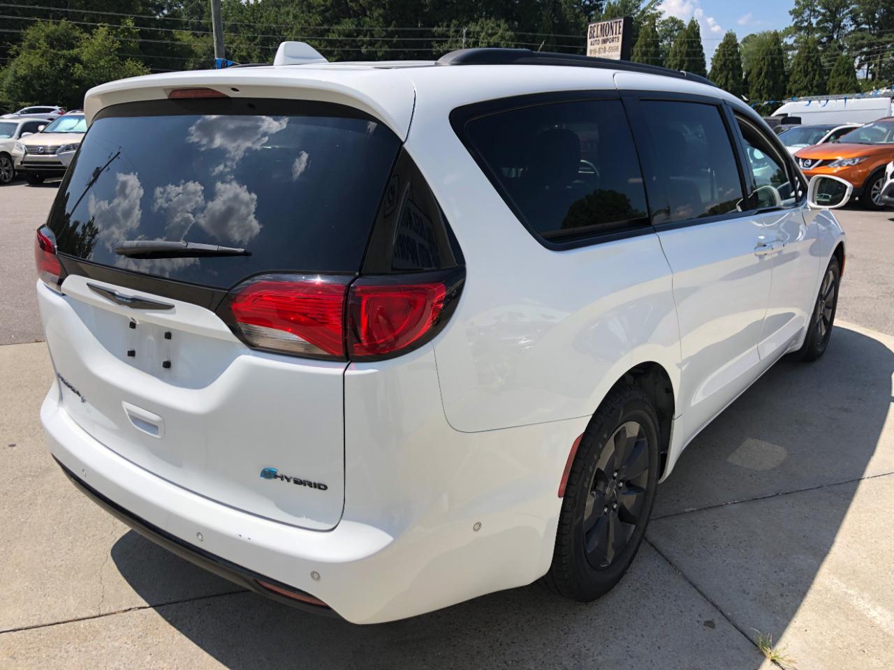 Chrysler Pacifica Hybrid Limited FWD 2020
