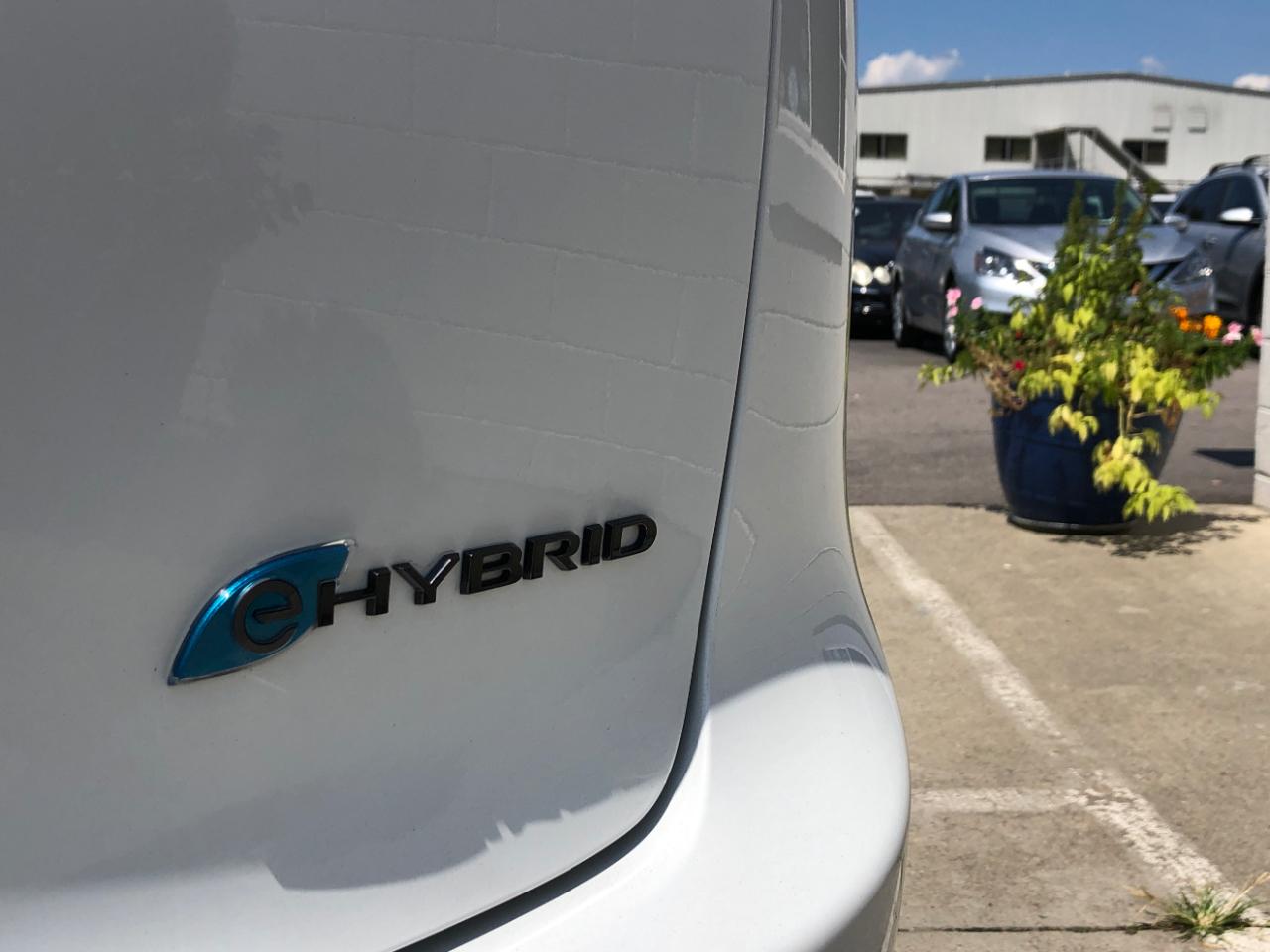 Chrysler Pacifica Hybrid Limited FWD 2020