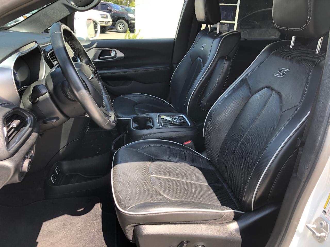 Chrysler Pacifica Hybrid Limited FWD 2020