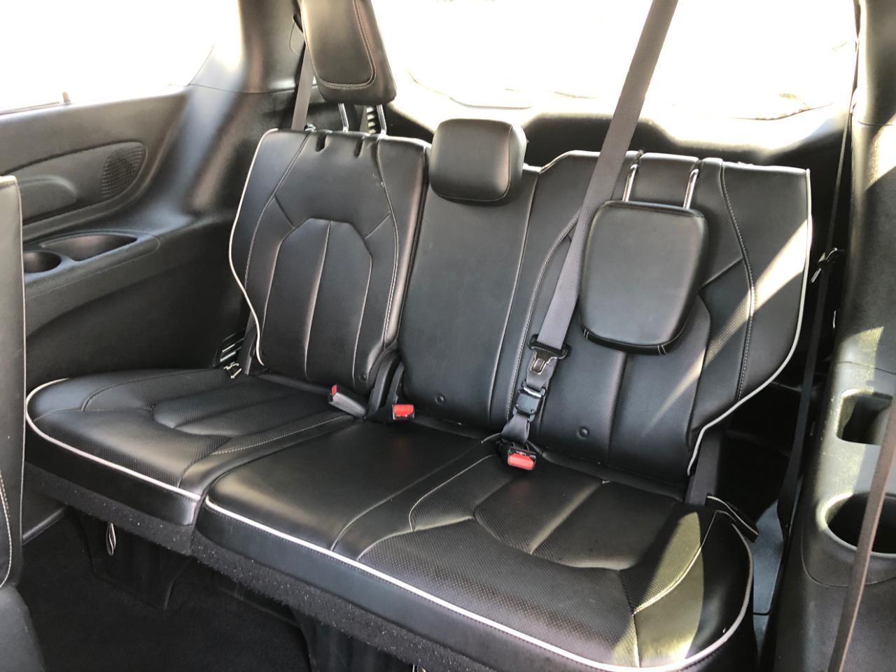 Chrysler Pacifica Hybrid Limited FWD 2020