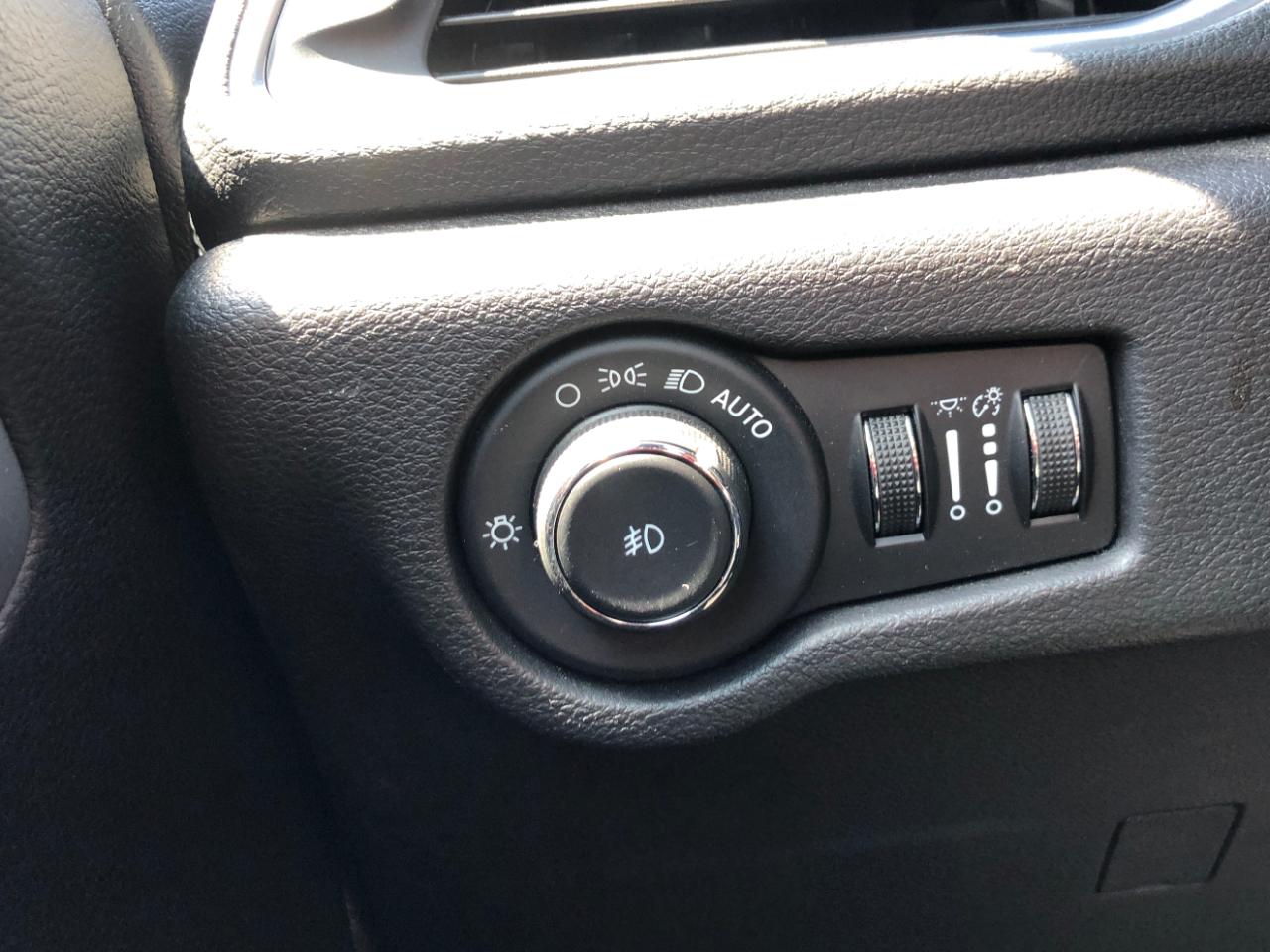 Chrysler Pacifica Hybrid Limited FWD 2020