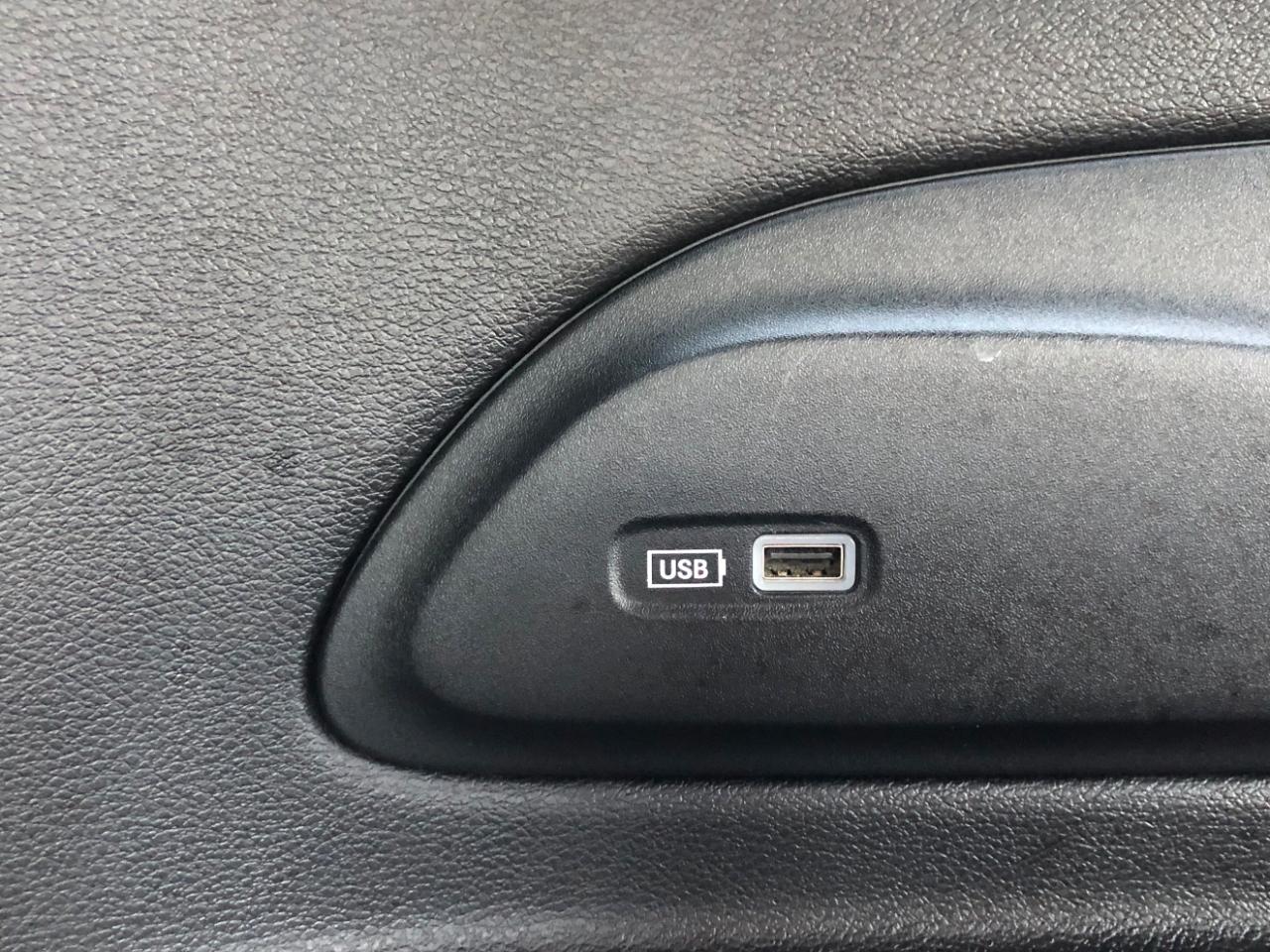 Chrysler Pacifica Hybrid Limited FWD 2020