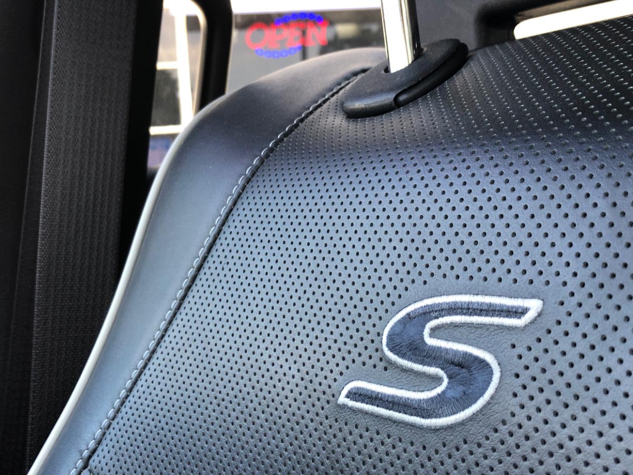 Chrysler Pacifica Hybrid Limited FWD 2020