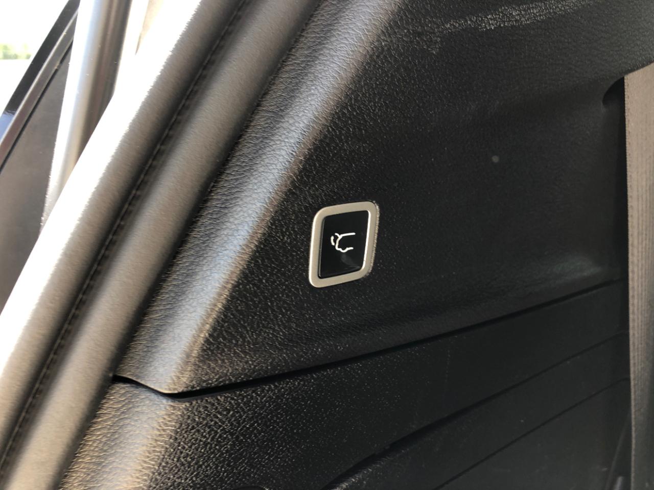 Chrysler Pacifica Hybrid Limited FWD 2020