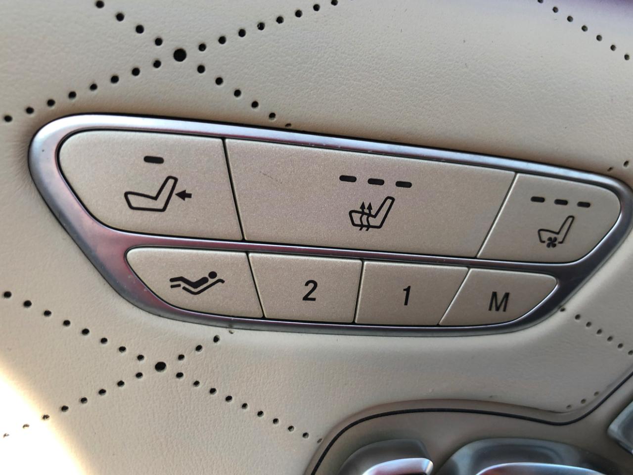 Mercedes-Benz S-Class 4dr Sdn S 550 4MATIC 2014