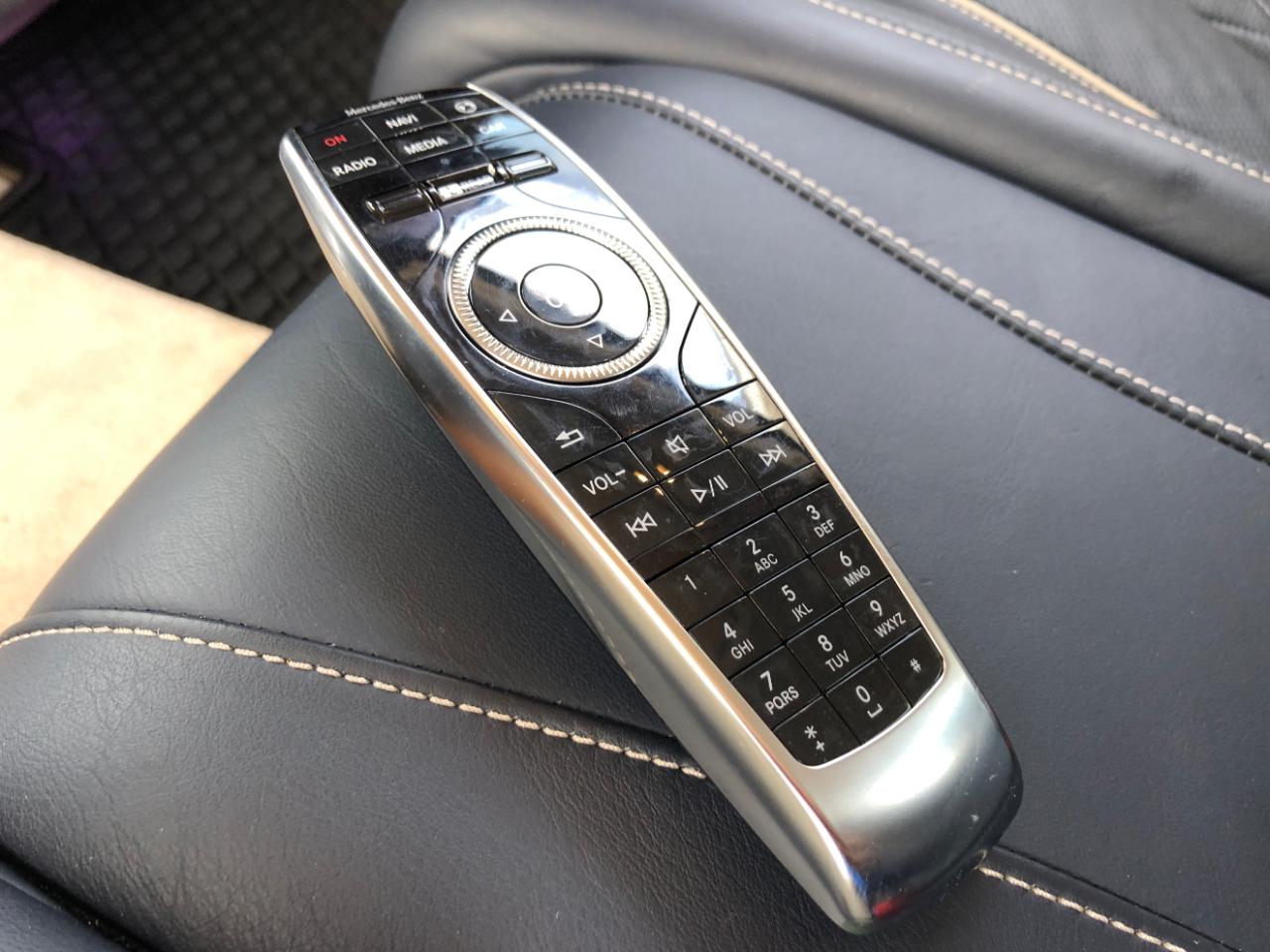 Mercedes-Benz S-Class 4dr Sdn S 550 4MATIC 2014