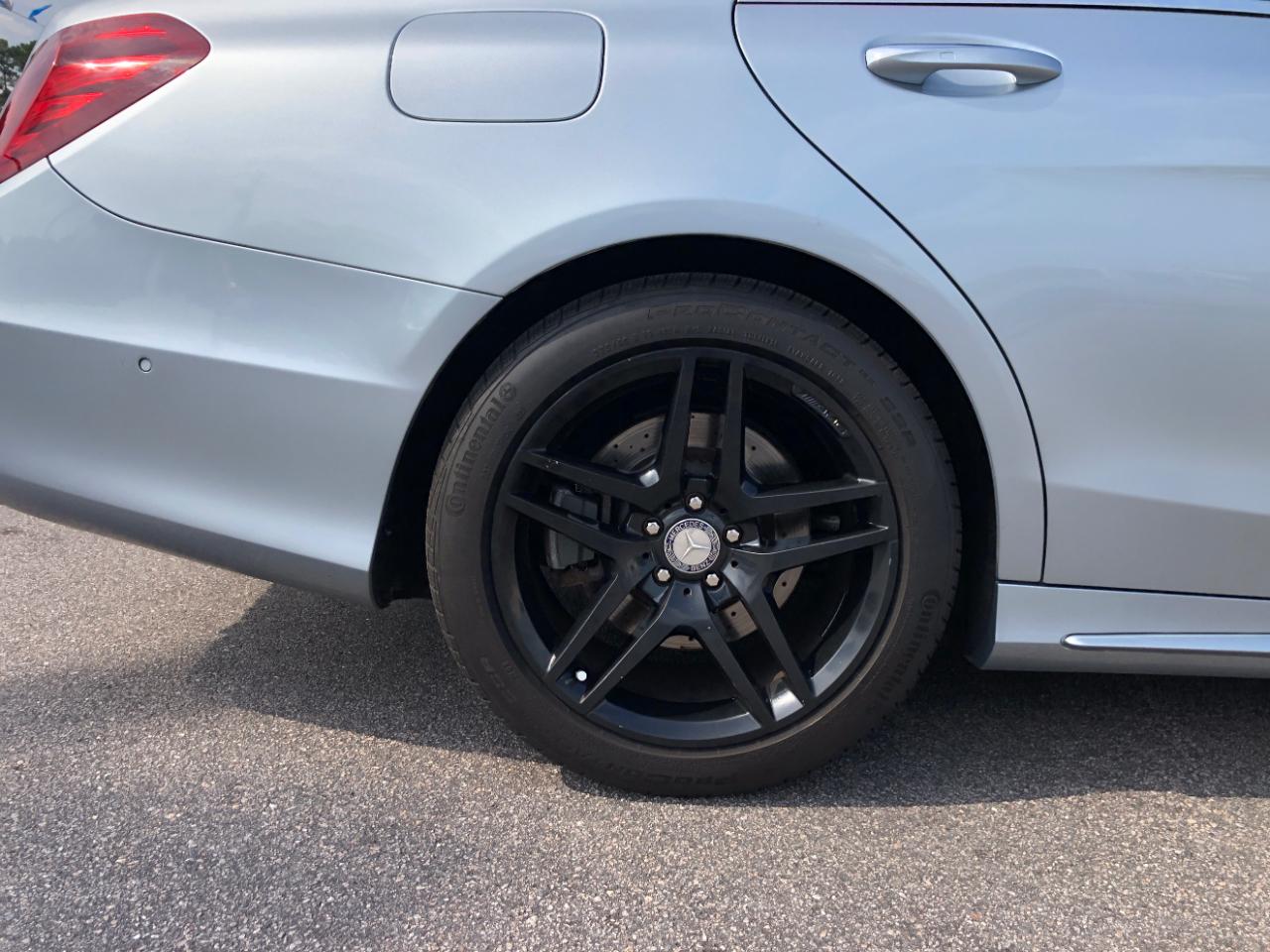 Mercedes-Benz S-Class 4dr Sdn S 550 4MATIC 2014