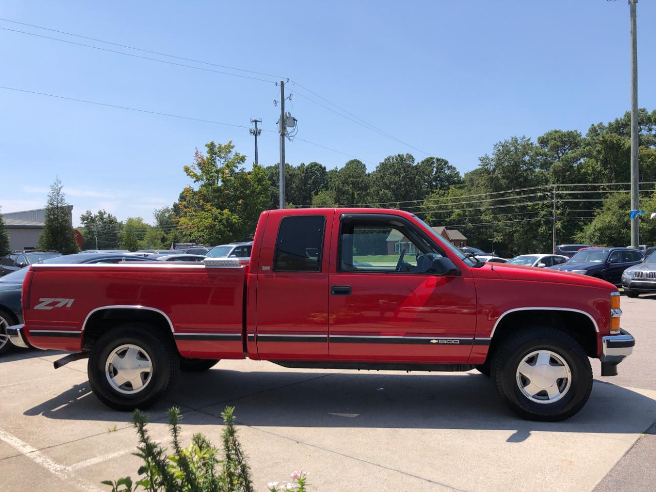 Chevrolet C/K 1500 Ext Cab 141.5" WB 4WD 1997
