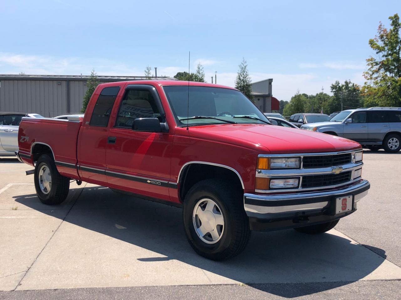 Chevrolet C/K 1500 Ext Cab 141.5" WB 4WD 1997