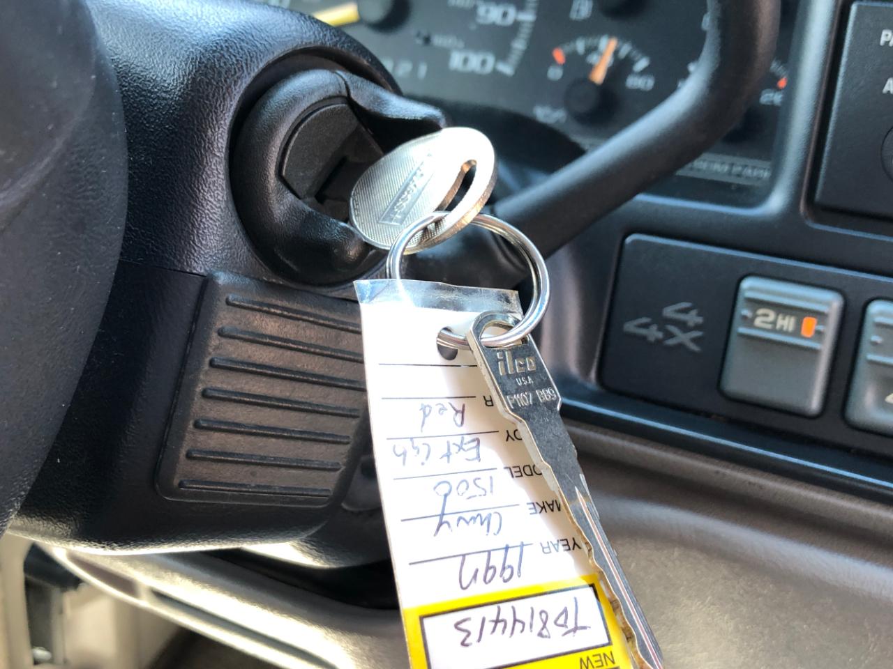 Chevrolet C/K 1500 Ext Cab 141.5" WB 4WD 1997