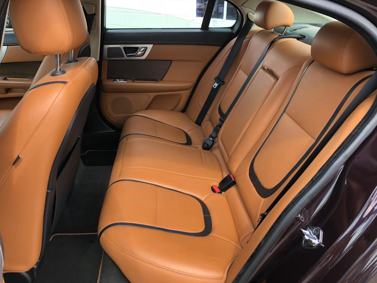 Jaguar XF 4dr Sdn V6 Sport AWD 2015