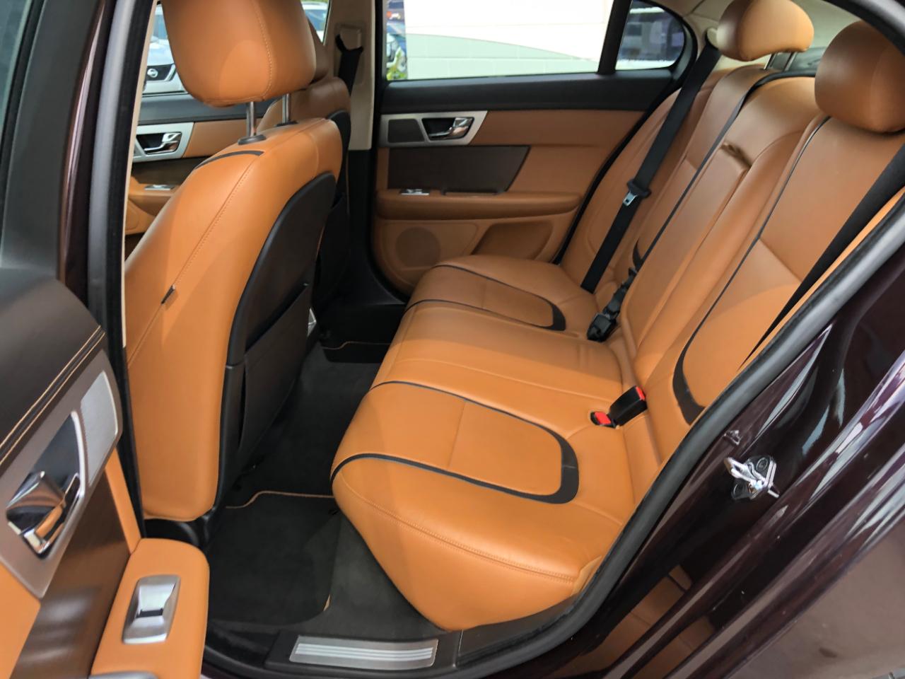 Jaguar XF 4dr Sdn V6 Sport AWD 2015