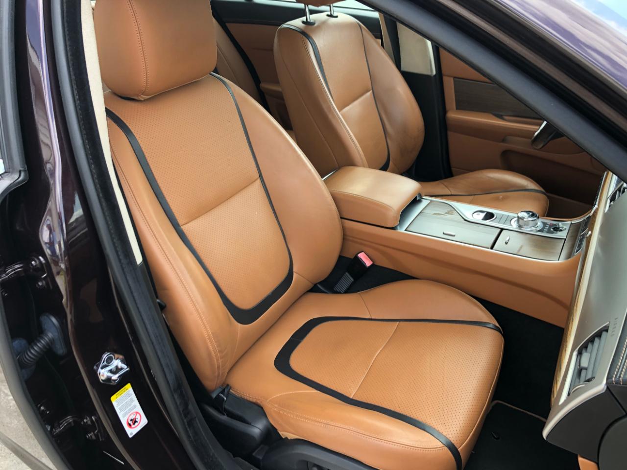 Jaguar XF 4dr Sdn V6 Sport AWD 2015