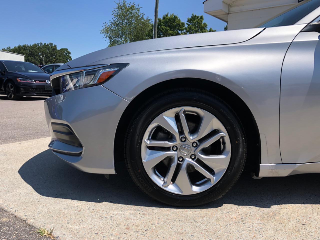 Honda Accord Sedan LX 1.5T CVT 2020