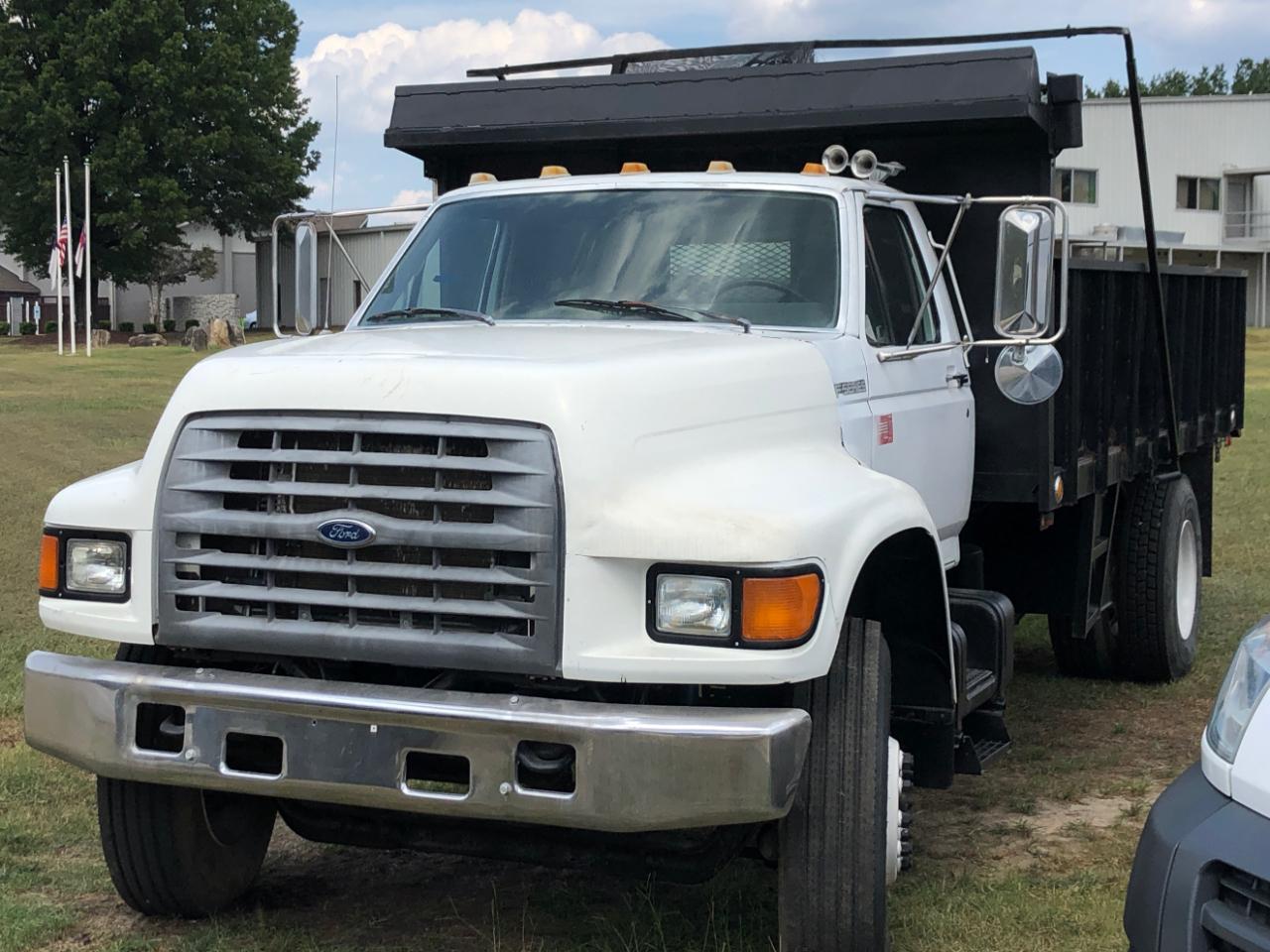 Ford F800 - 1999