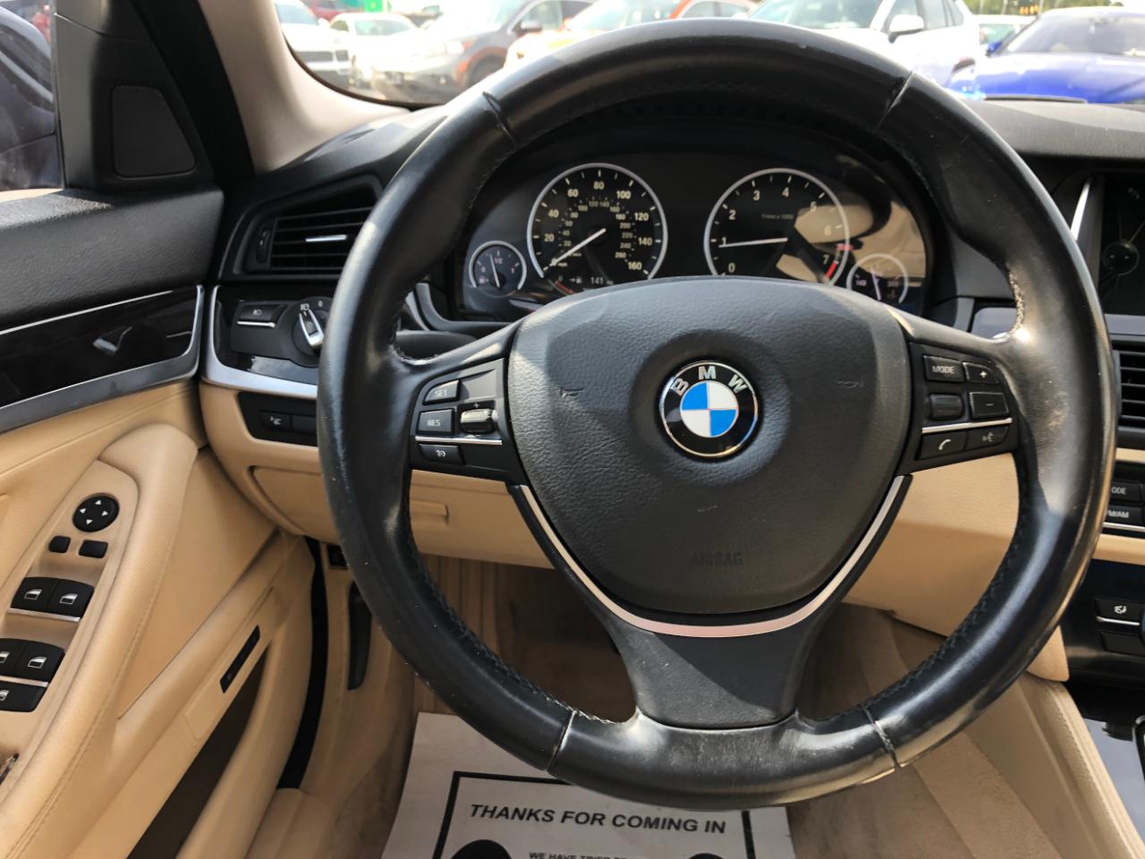 BMW 5 Series 4dr Sdn 528i RWD 2015