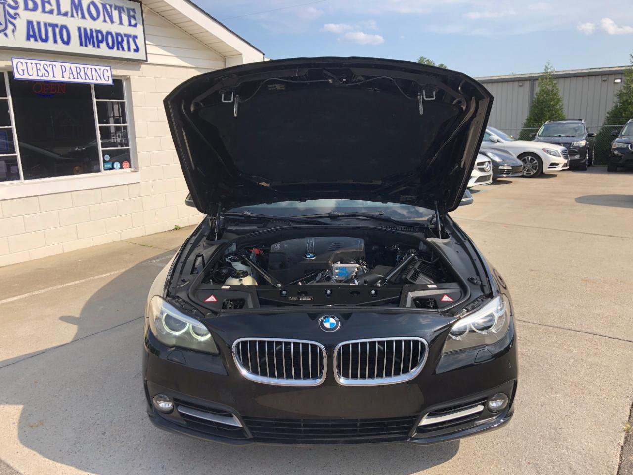 BMW 5 Series 4dr Sdn 528i RWD 2015