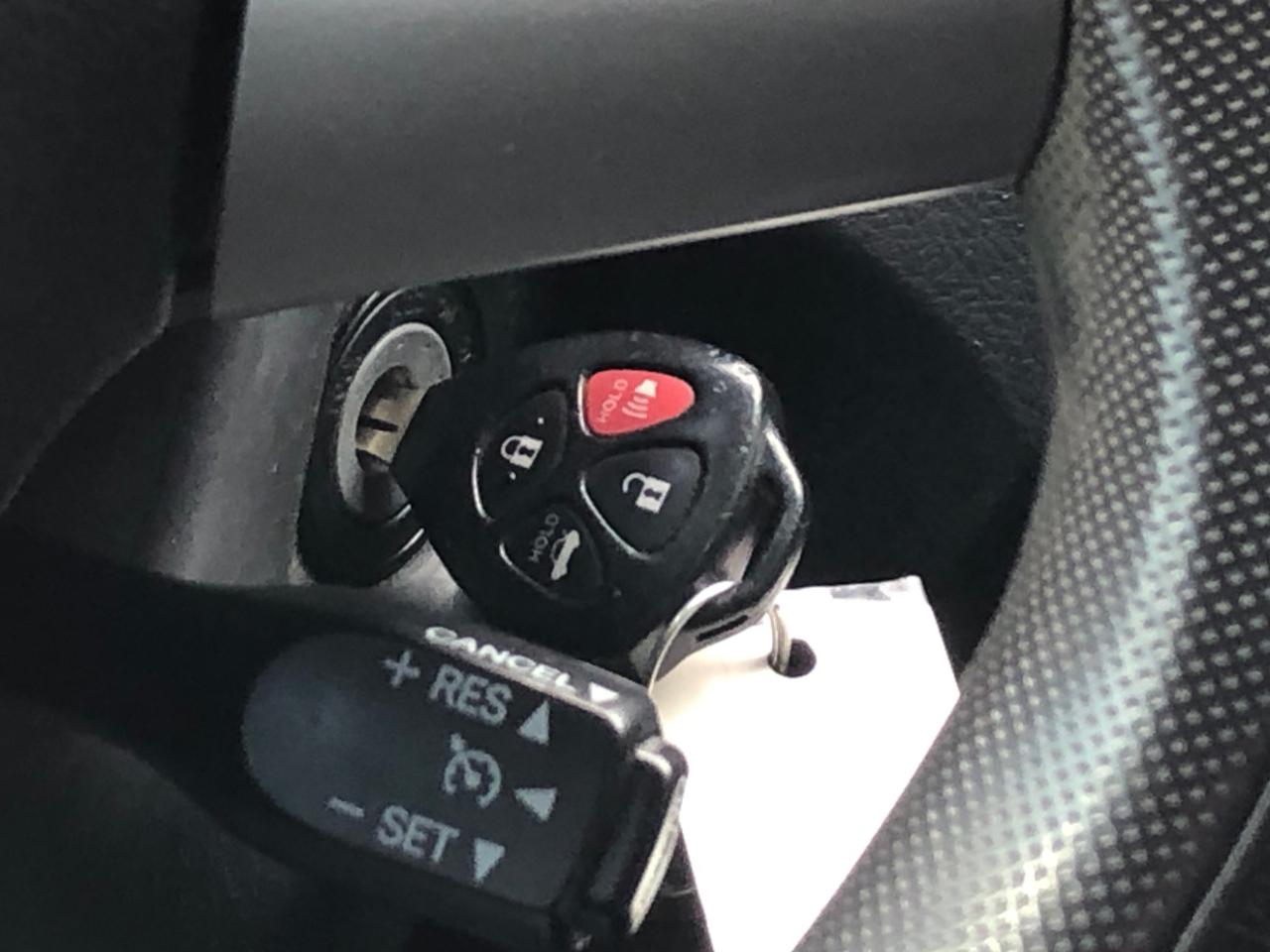 Toyota Corolla SE 4D Sedan 2013