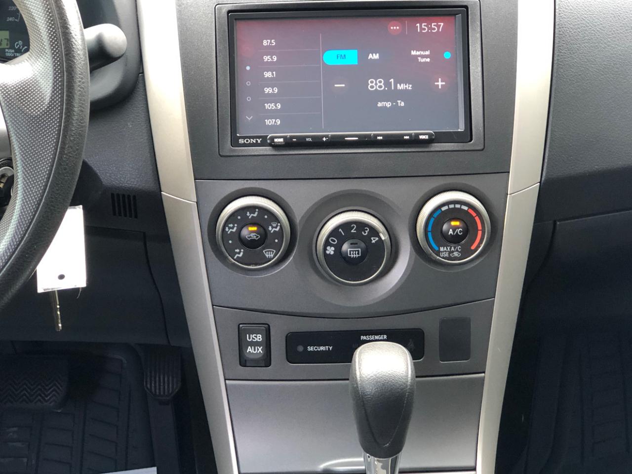 Toyota Corolla SE 4D Sedan 2013