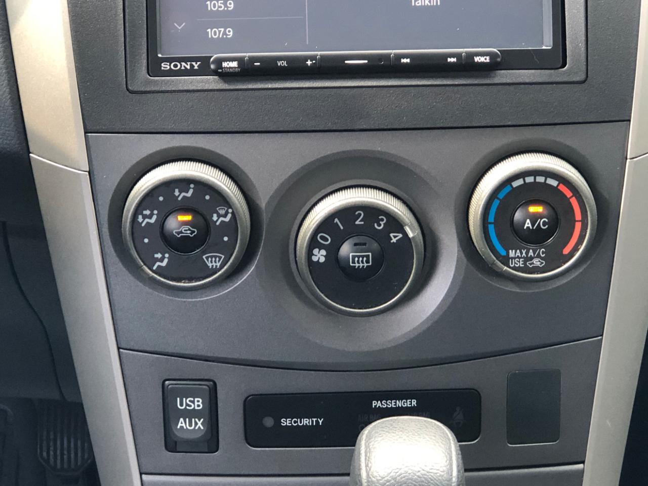 Toyota Corolla SE 4D Sedan 2013