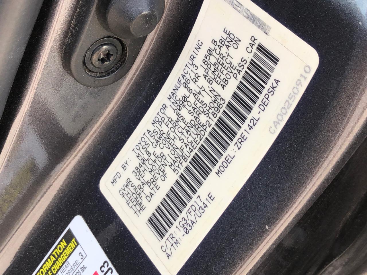 Toyota Corolla SE 4D Sedan 2013