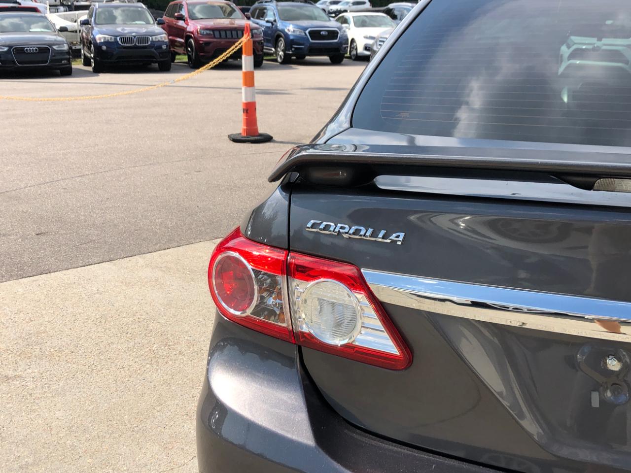Toyota Corolla SE 4D Sedan 2013