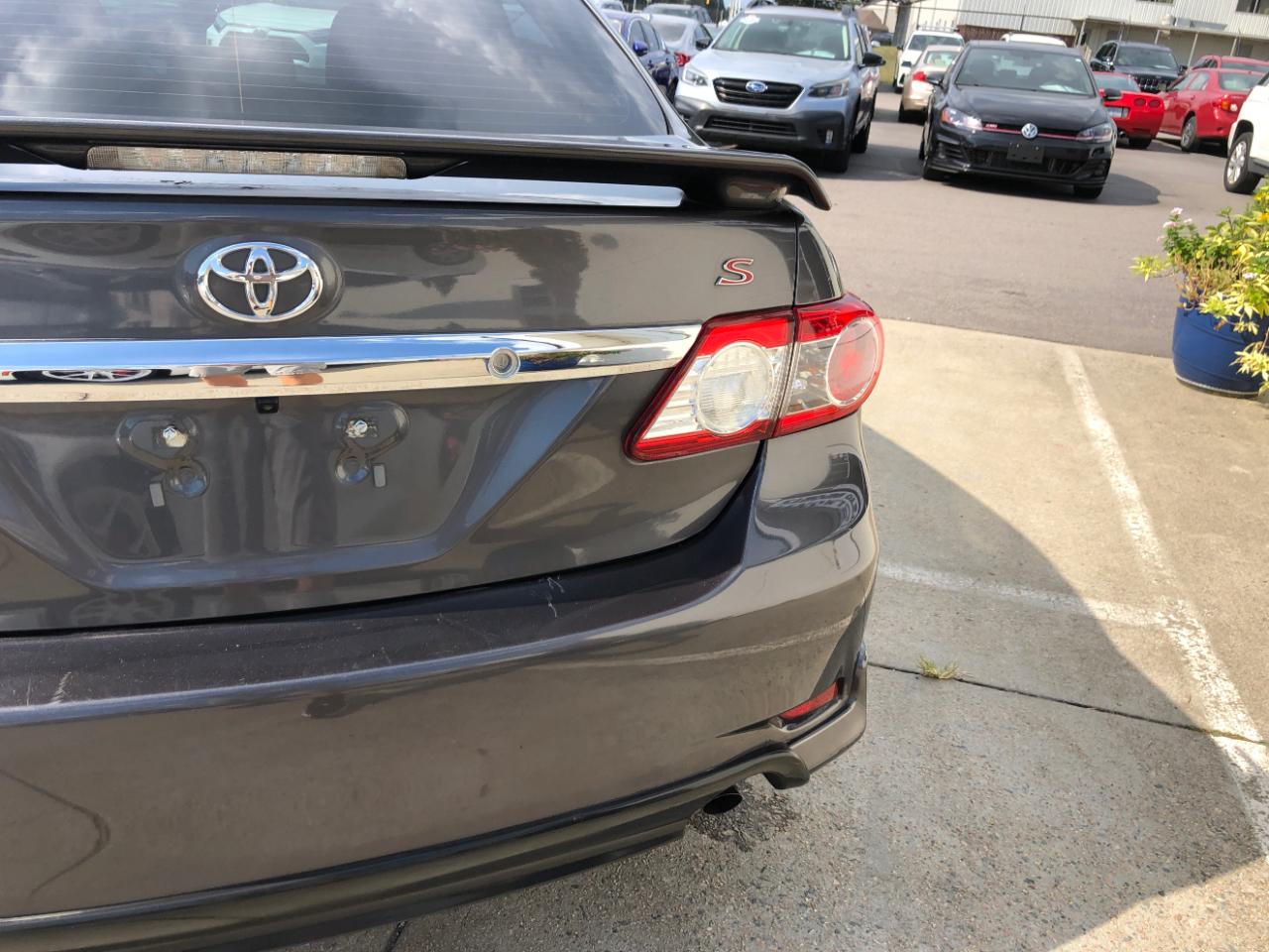 Toyota Corolla SE 4D Sedan 2013
