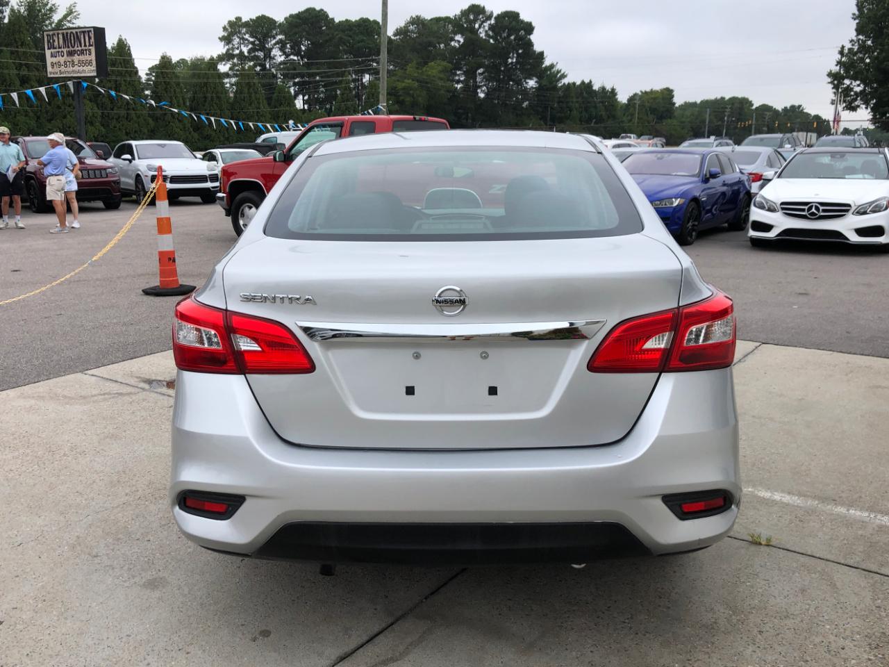 Nissan Sentra 4dr Sdn I4 CVT S 2016