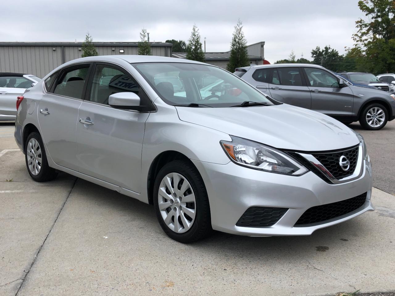 Nissan Sentra 4dr Sdn I4 CVT S 2016