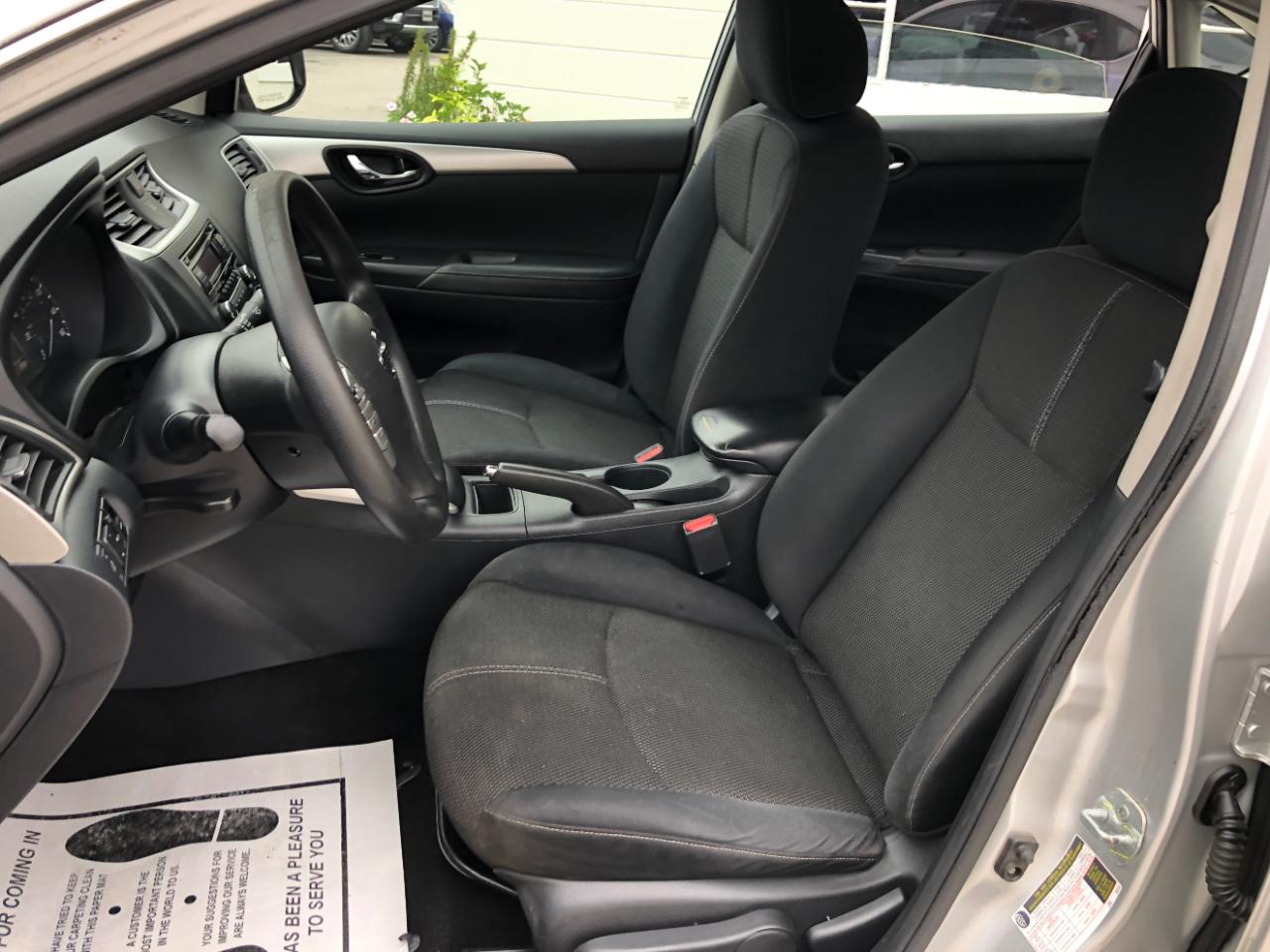 Nissan Sentra 4dr Sdn I4 CVT S 2016