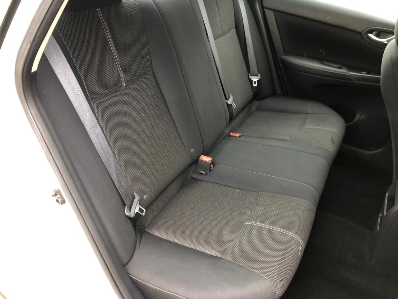 Nissan Sentra 4dr Sdn I4 CVT S 2016