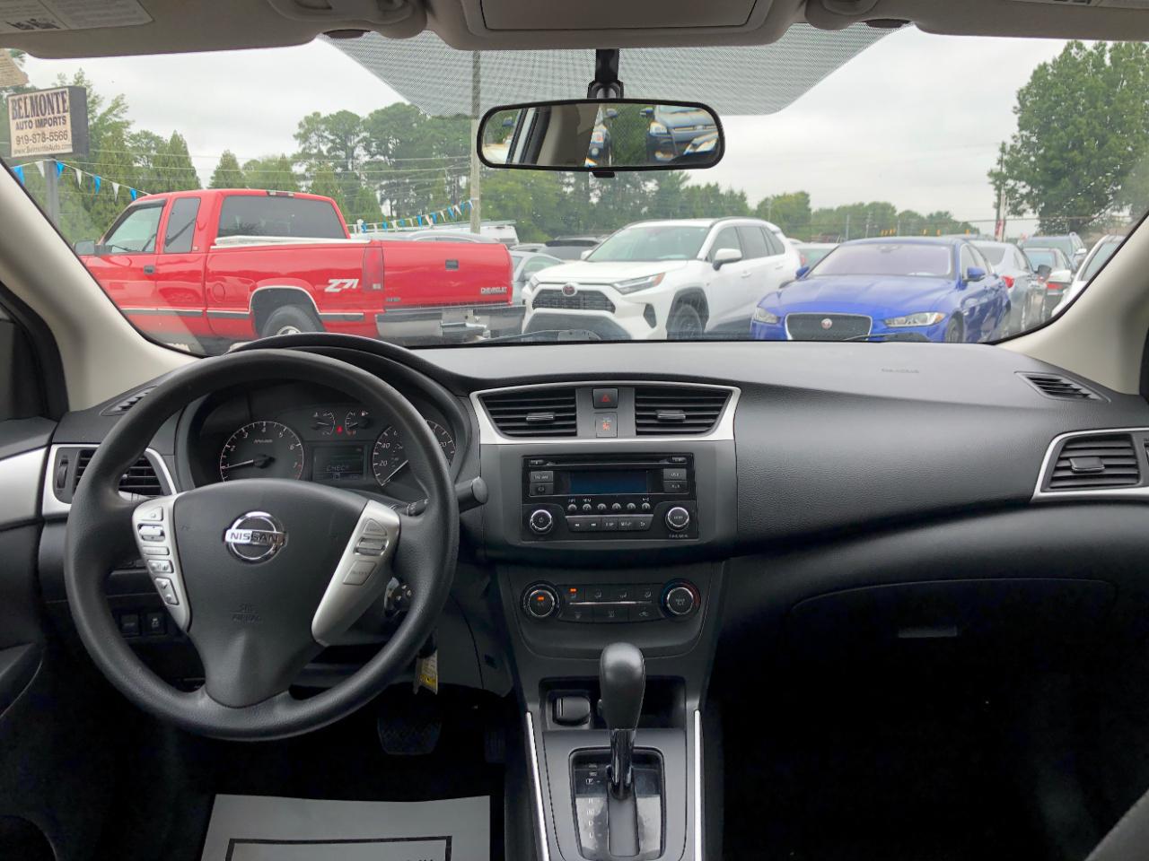 Nissan Sentra 4dr Sdn I4 CVT S 2016
