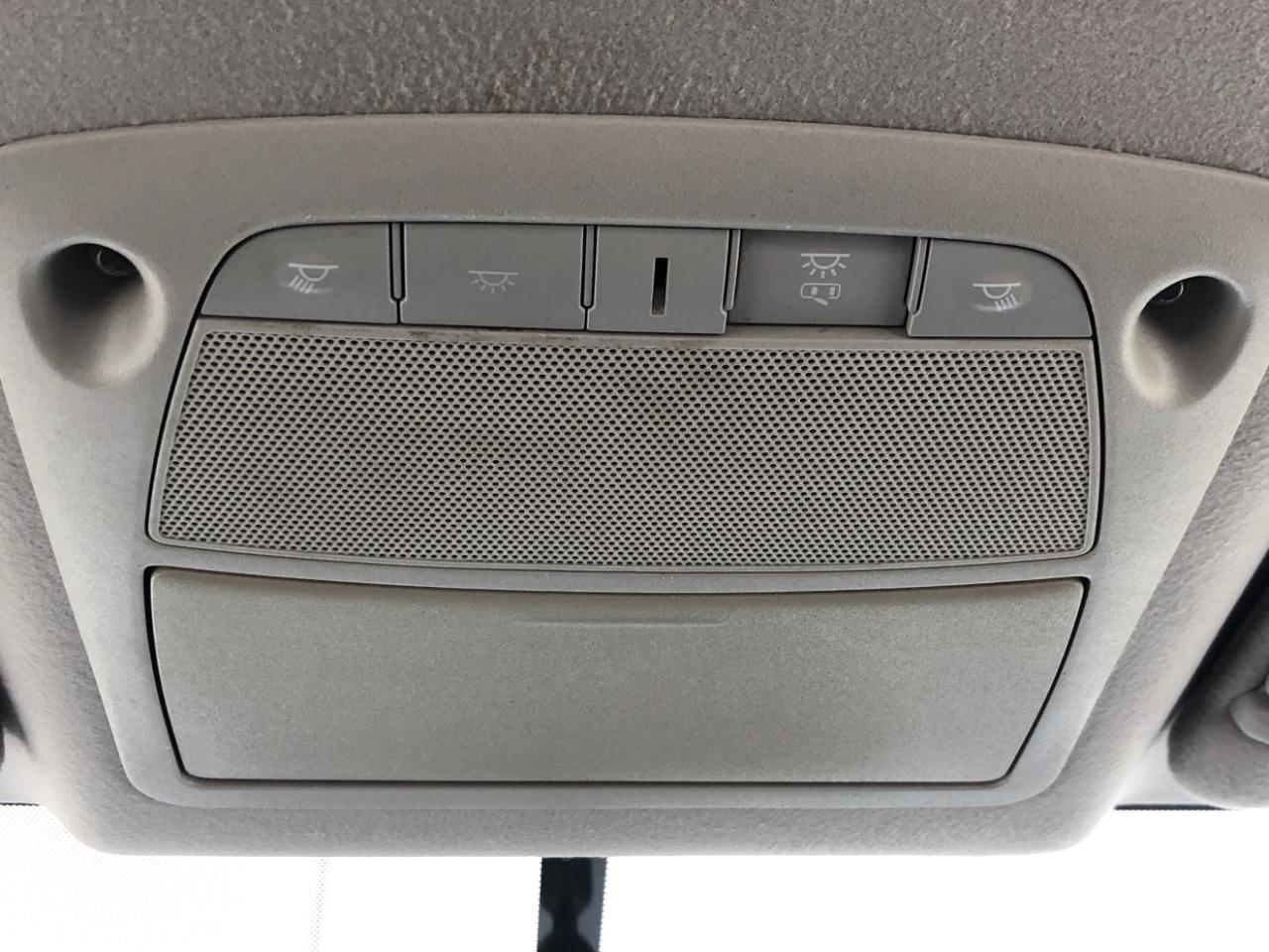 Nissan Sentra 4dr Sdn I4 CVT S 2016
