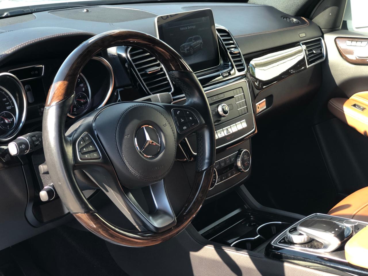 Mercedes-Benz GLS GLS 450 4MATIC SUV 2019