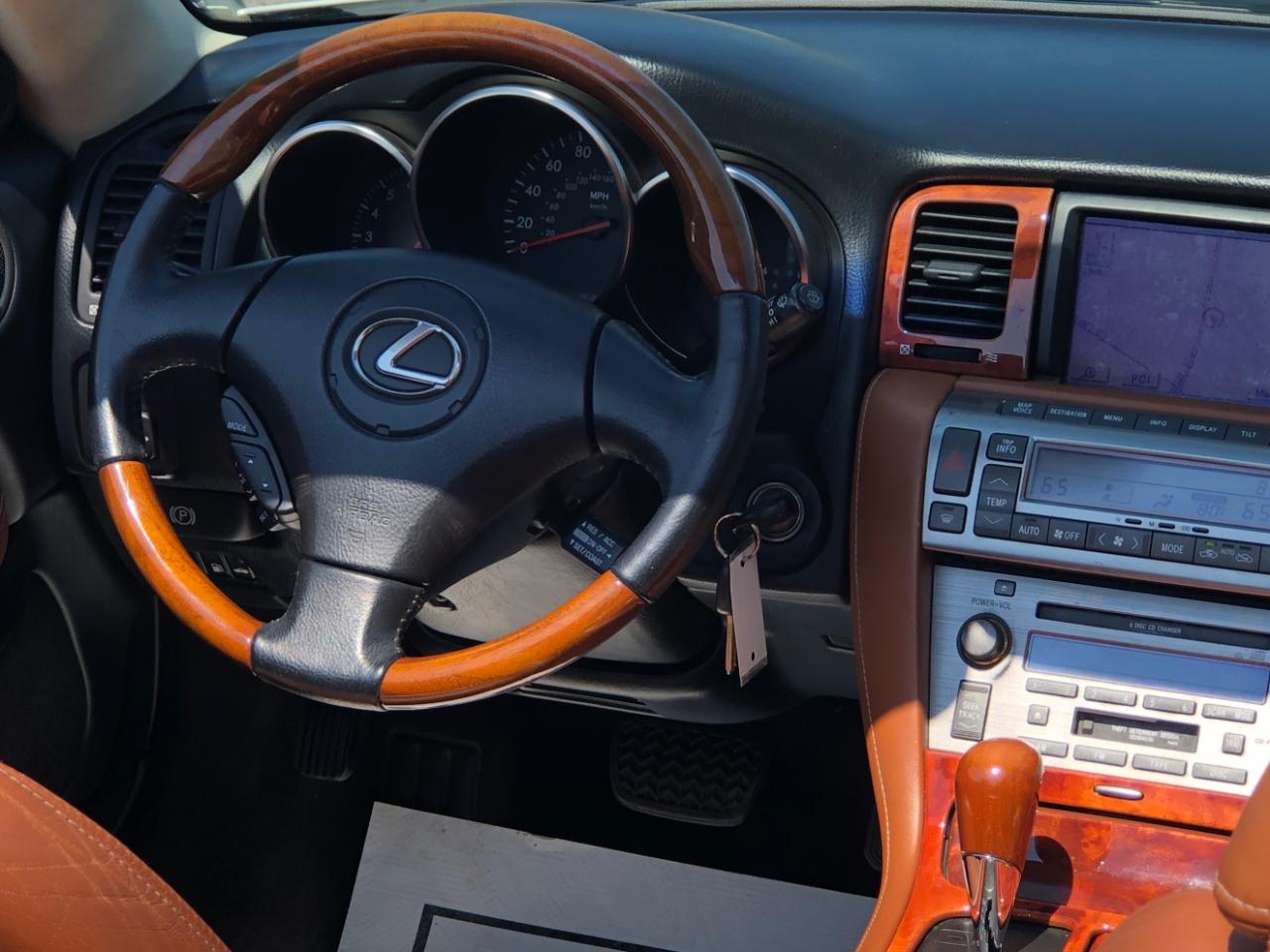 Lexus SC 430 2dr Convertible 2003