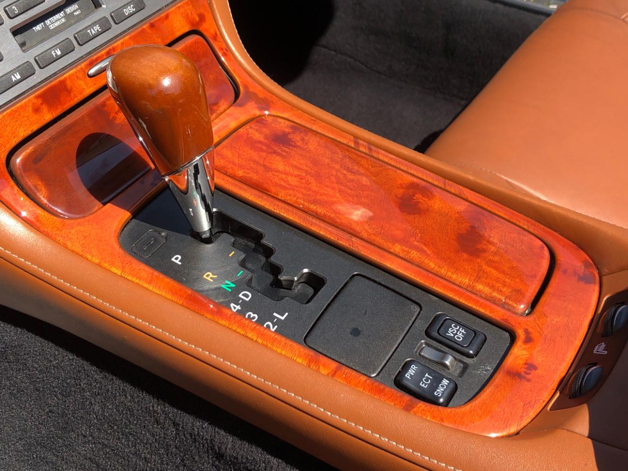 Lexus SC 430 2dr Convertible 2003
