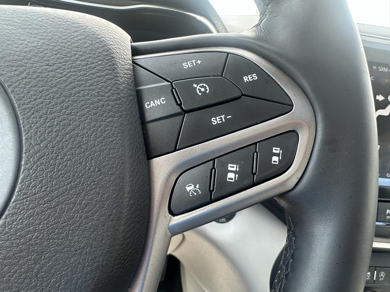 Jeep Cherokee Limited FWD 2020