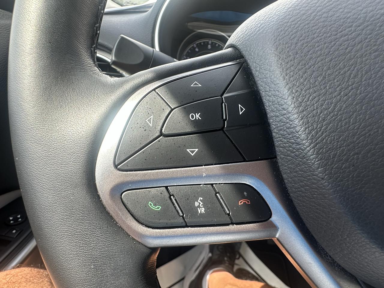 Jeep Cherokee Limited FWD 2020