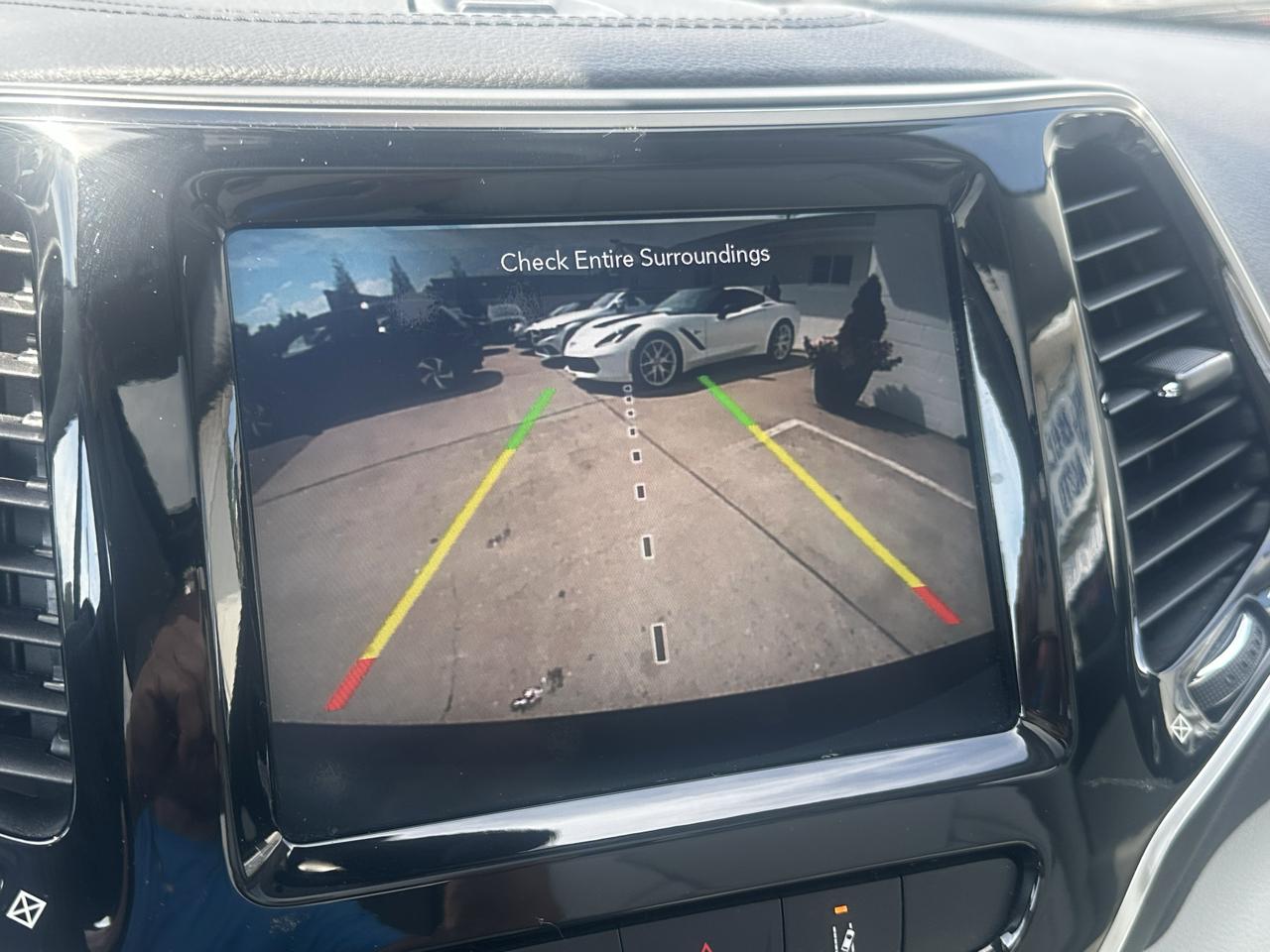 Jeep Cherokee Limited FWD 2020