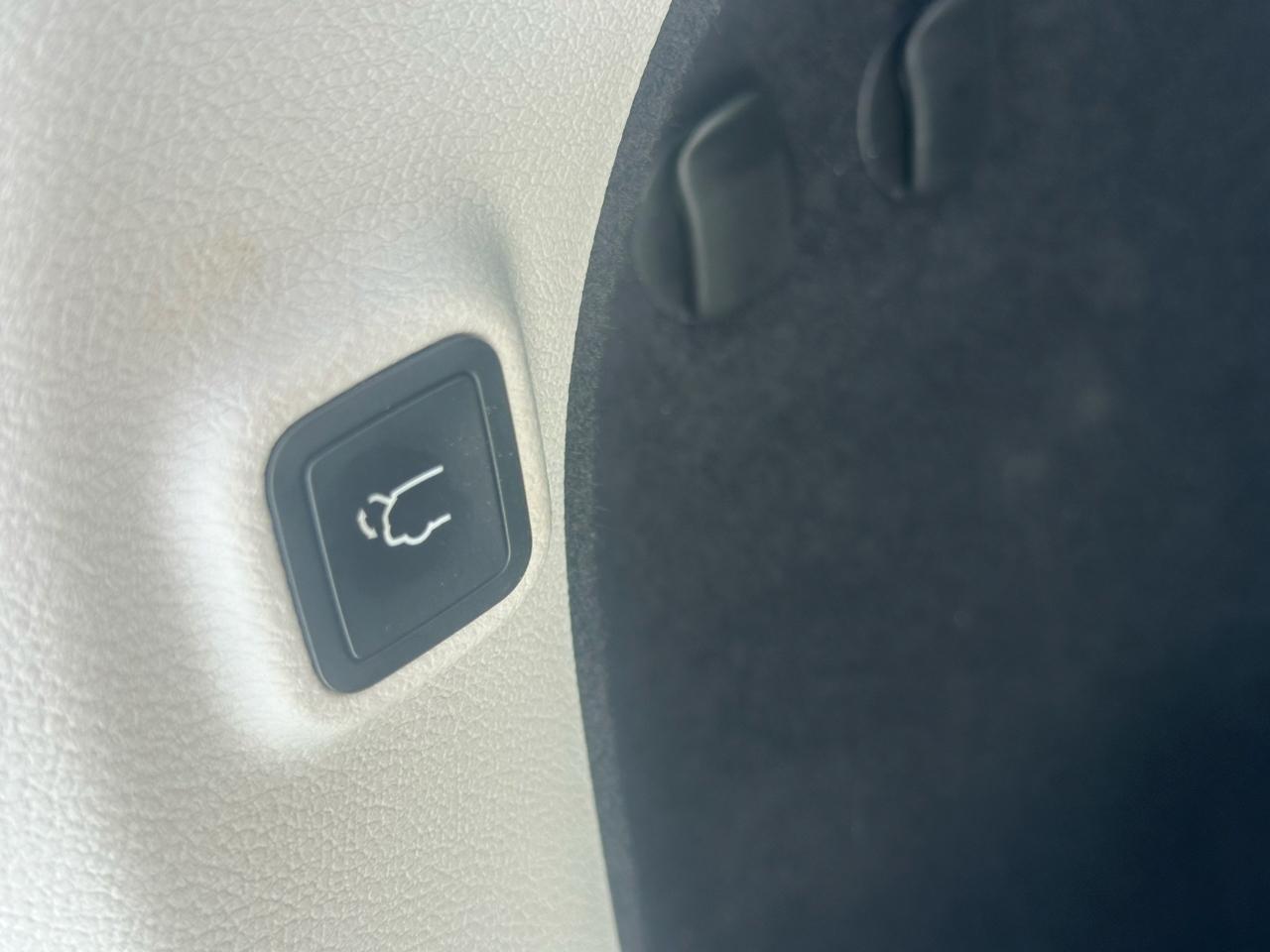 Jeep Cherokee Limited FWD 2020