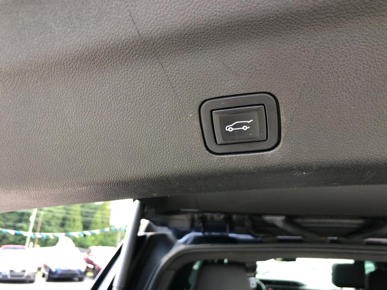 GMC Yukon 4WD 4dr Denali 2023