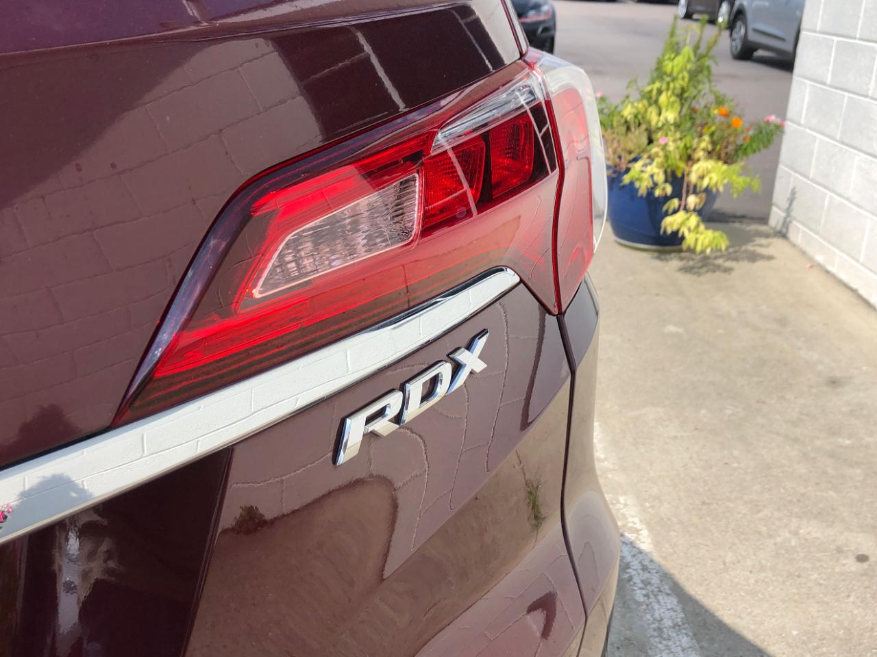 Acura RDX FWD 4dr Tech/AcuraWatch Plus Pkg 2016